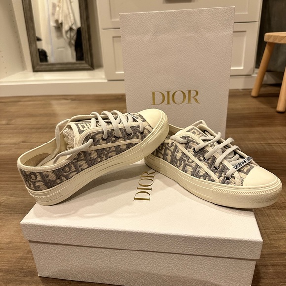 Walk N' Dior Stone Gray Dior Oblique Embroidered Cotton Sneakers